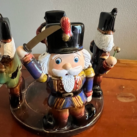 Yankee Candle Holder Nutcracker Soldiers - Picture 4 of 7